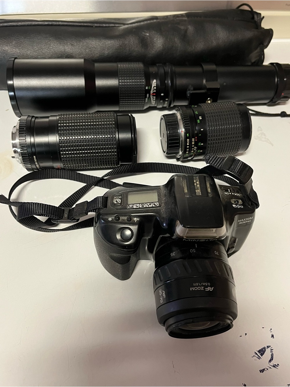 Minolta Maxxum 300 si Camera with Extra Lens